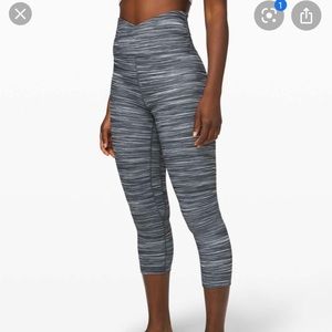 lululemon Align Crop